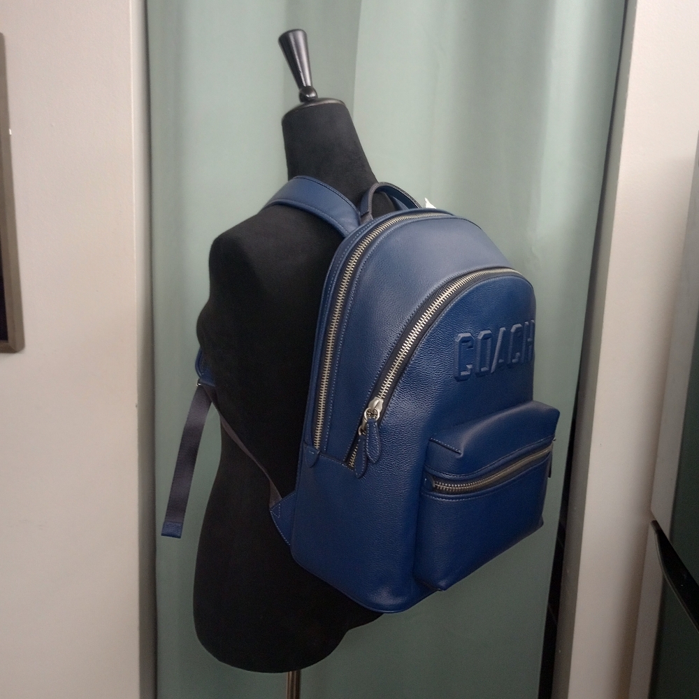 Crazy Cool Coach Backpack!. - Picture 4 of 7